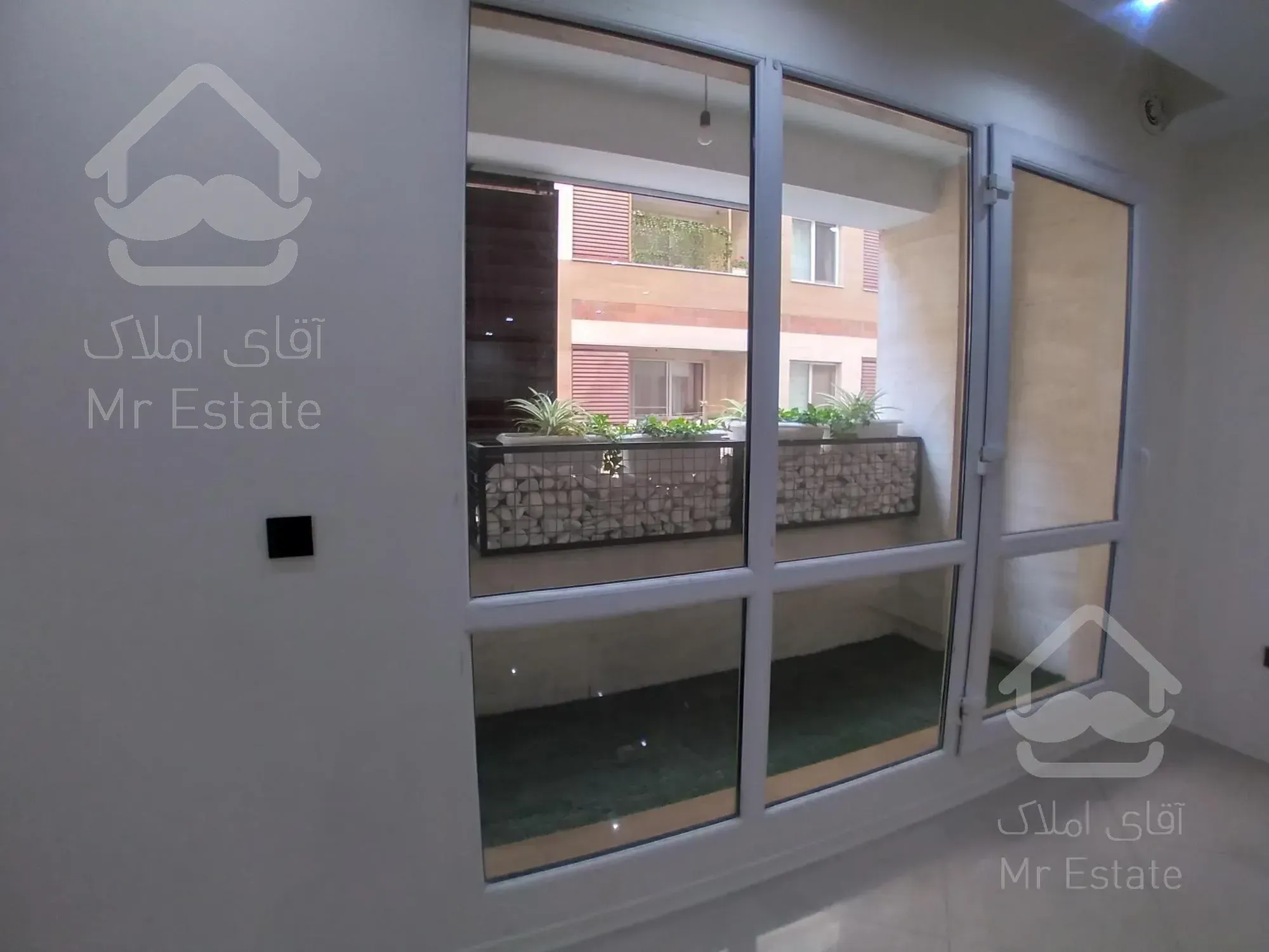 فروش آپارتمان ۱۱۶ متر ۲ خواب اباذر