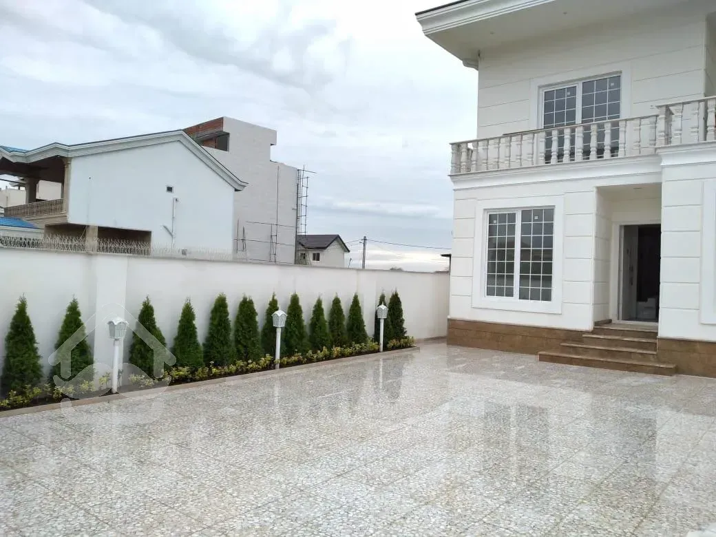 فروش ویلای نوسازاستخردار