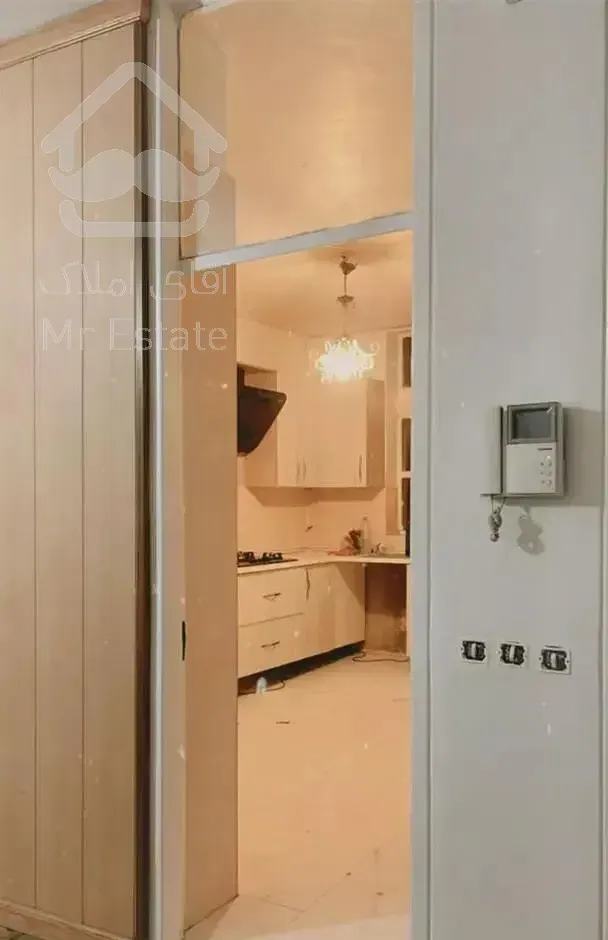 ۱۸۰ م ۳ خ / تکواحد / بازسازی شده / تخلیه