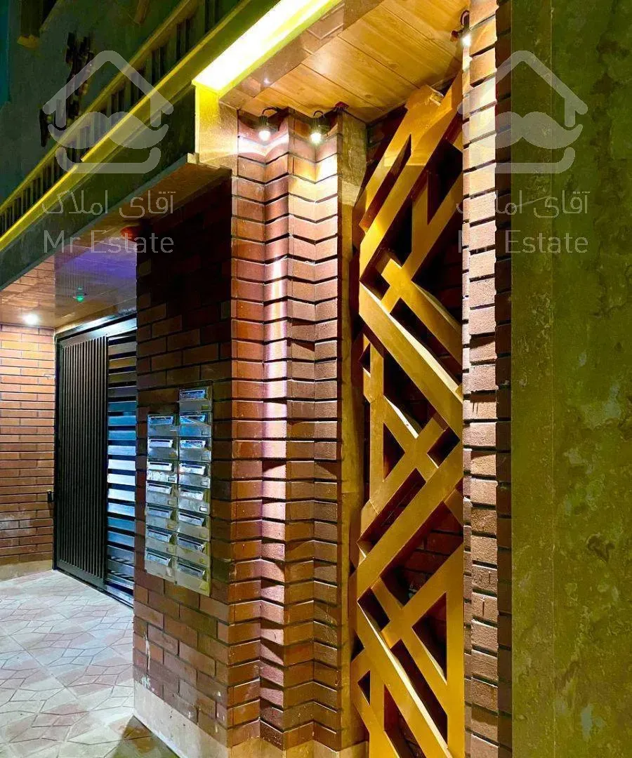 آپارتمان ۲۴۰متری نهضت‌