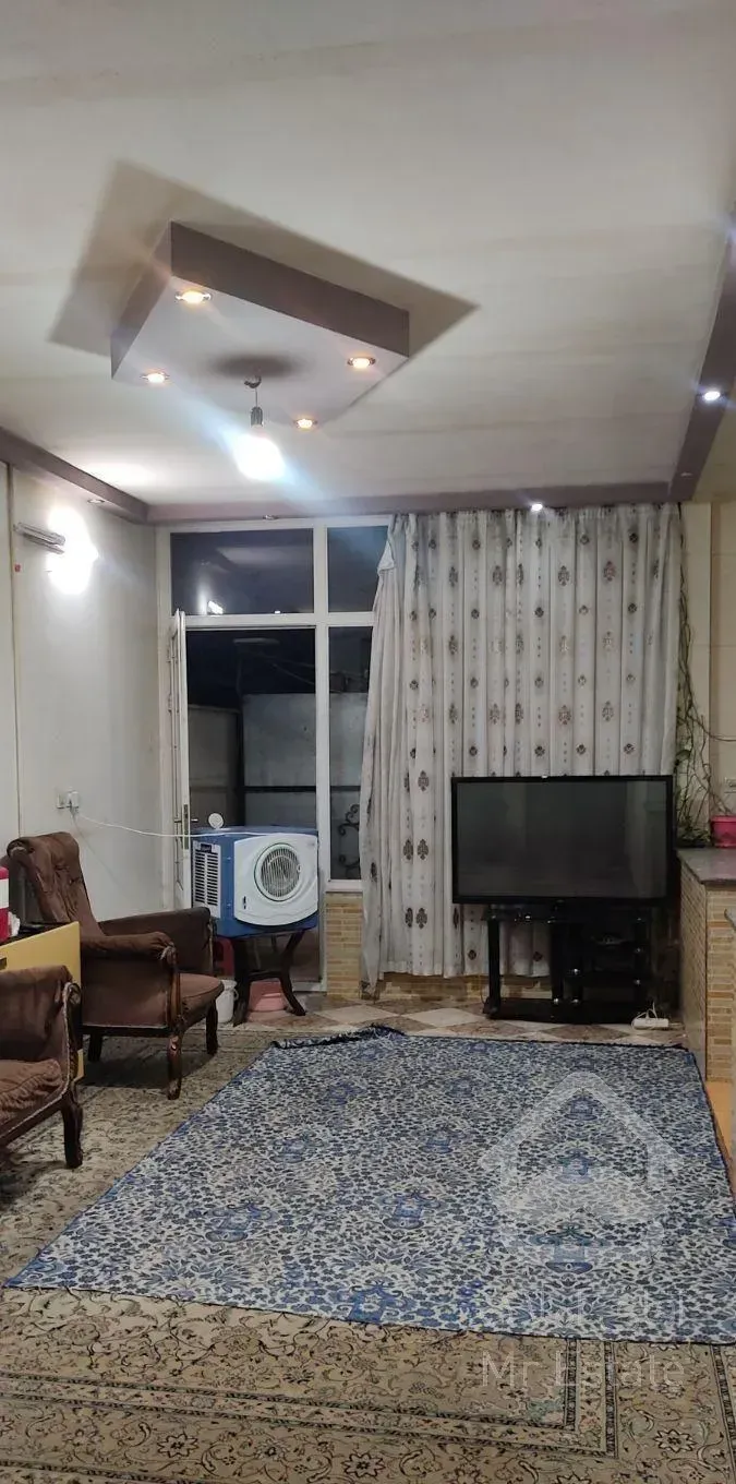 اپارتمان 90 متری نور