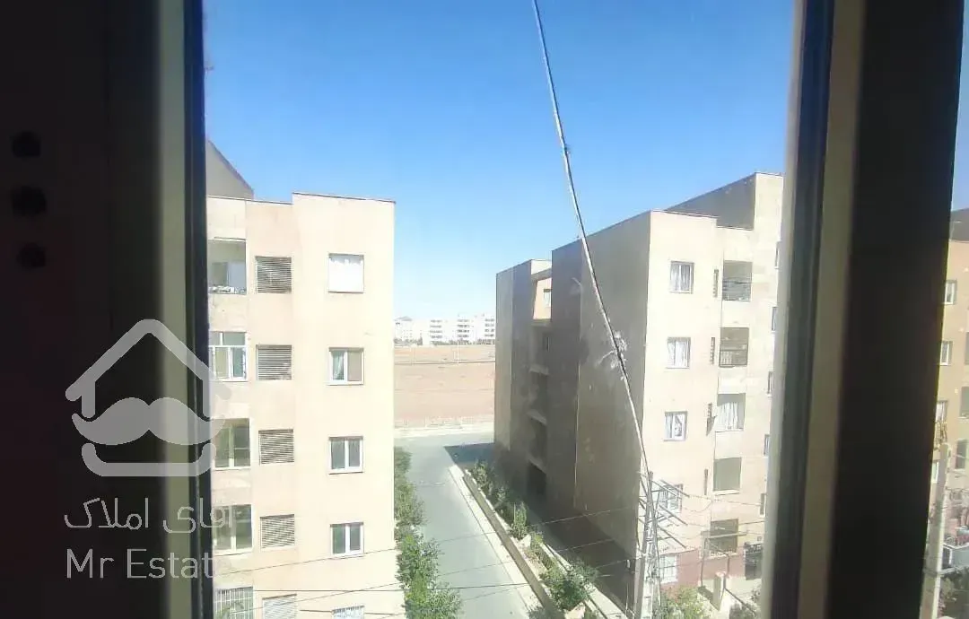 آپارتمان ۸۵ متری فول پرند