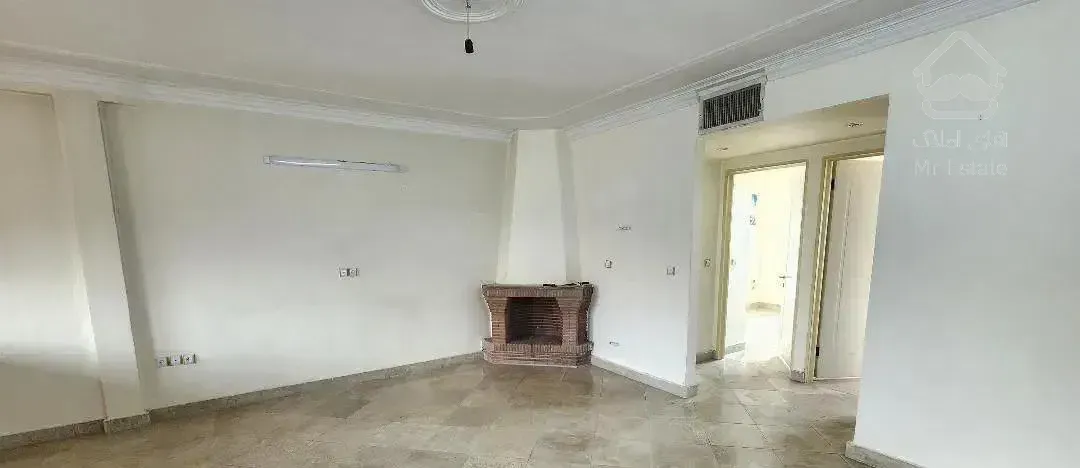 فروش آپارتمان با پارکینگ و انباری گیلاوند