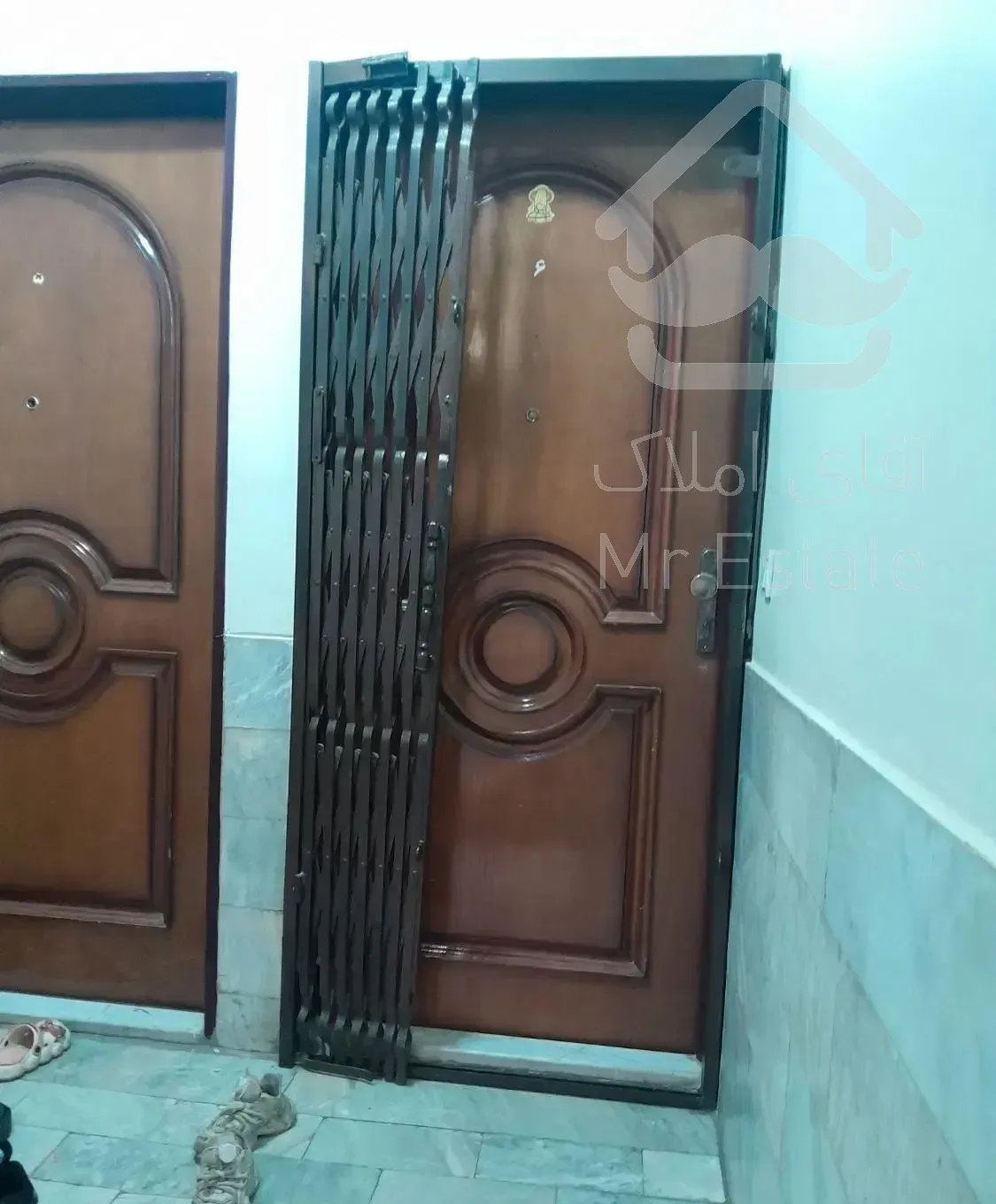 ۹۳ متری طبقه دو و دوخواب میدان ۴۰
