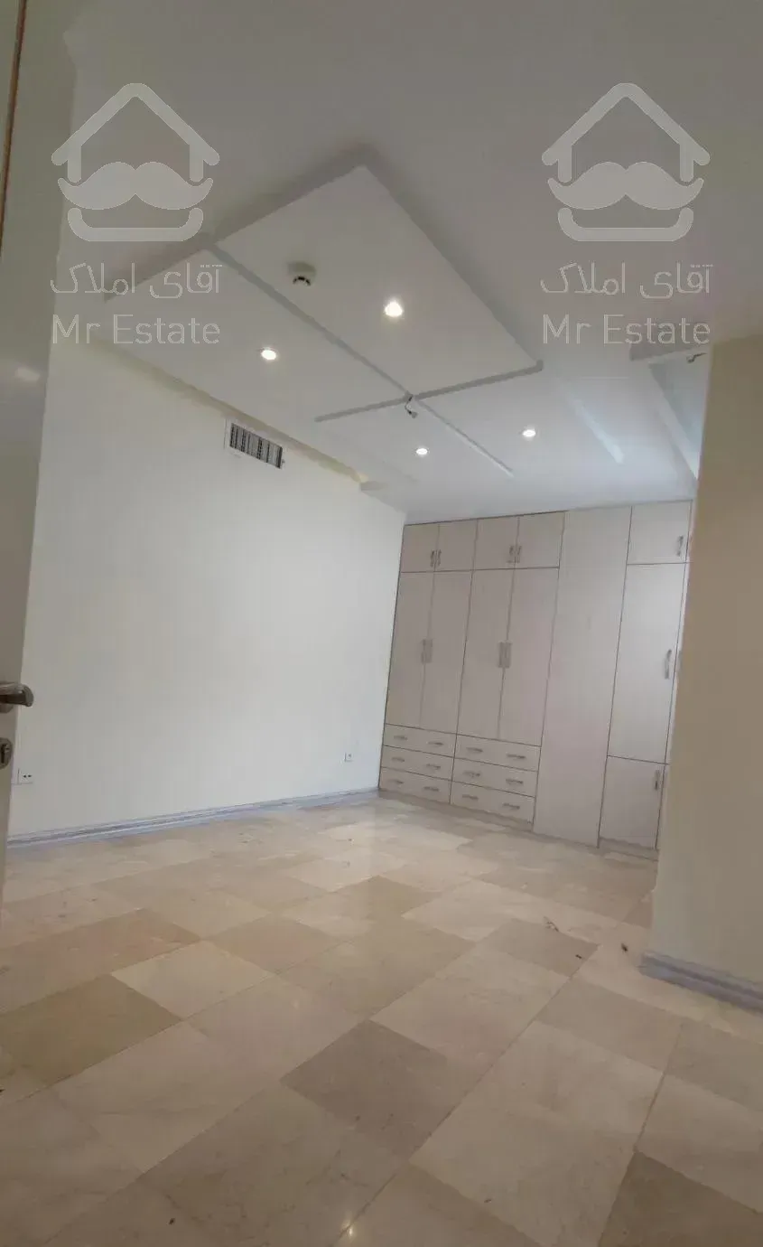 هروی/130متر/ لوکیشن دنج