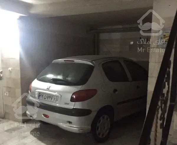 آ‌پارتمان ۹۰ متری