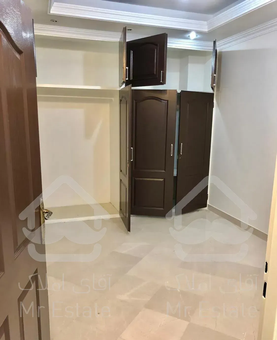 ۱۷۰ متر تکواحدی ۱۰ ساله فلکه دوم خوش نقشه تمیز