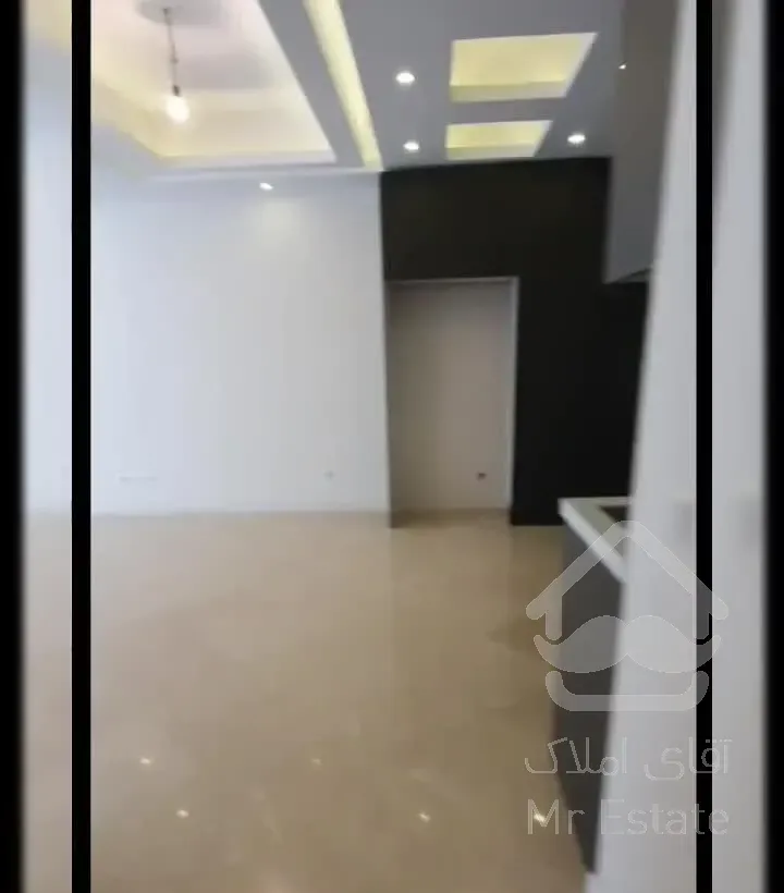 دریاچه چیتگر/90متری(عروسک منطقه 22)برج مجلل