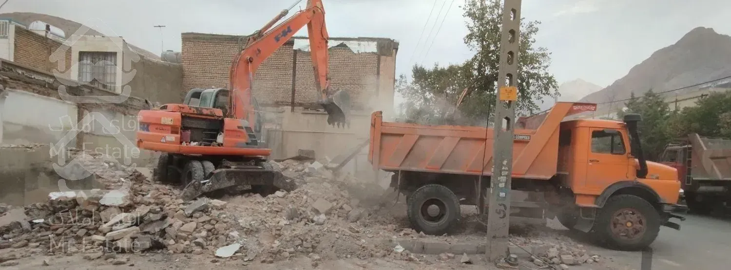 تخریب وخاکبرداری