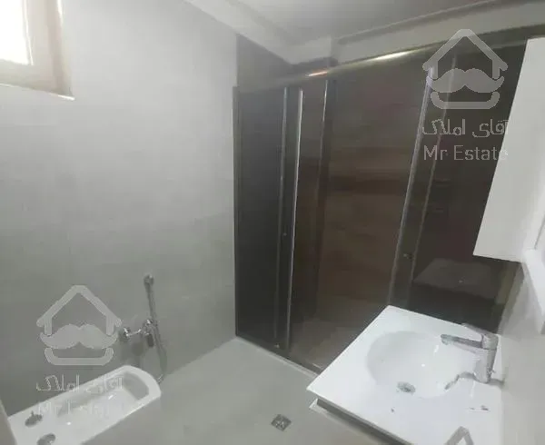 فروش 187 متر آپارتمان سه خوابه کامرانیه