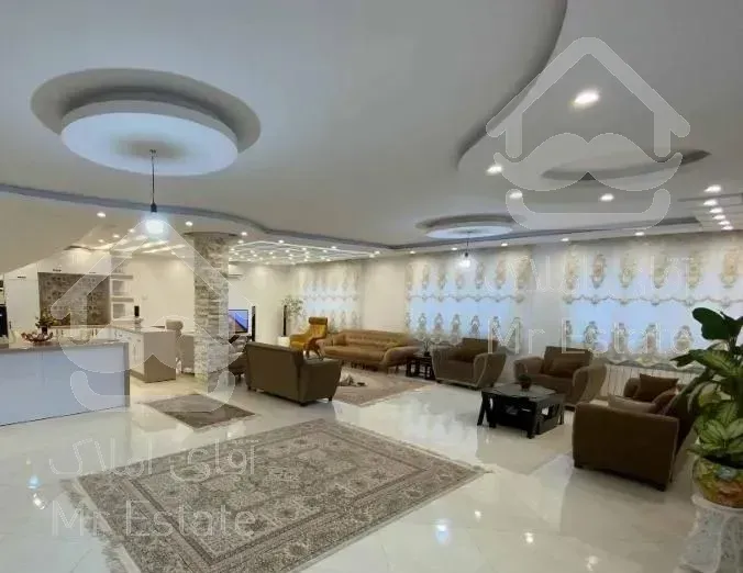 ویلایی ۲۰۰ متری /نوساز /کیان آباد