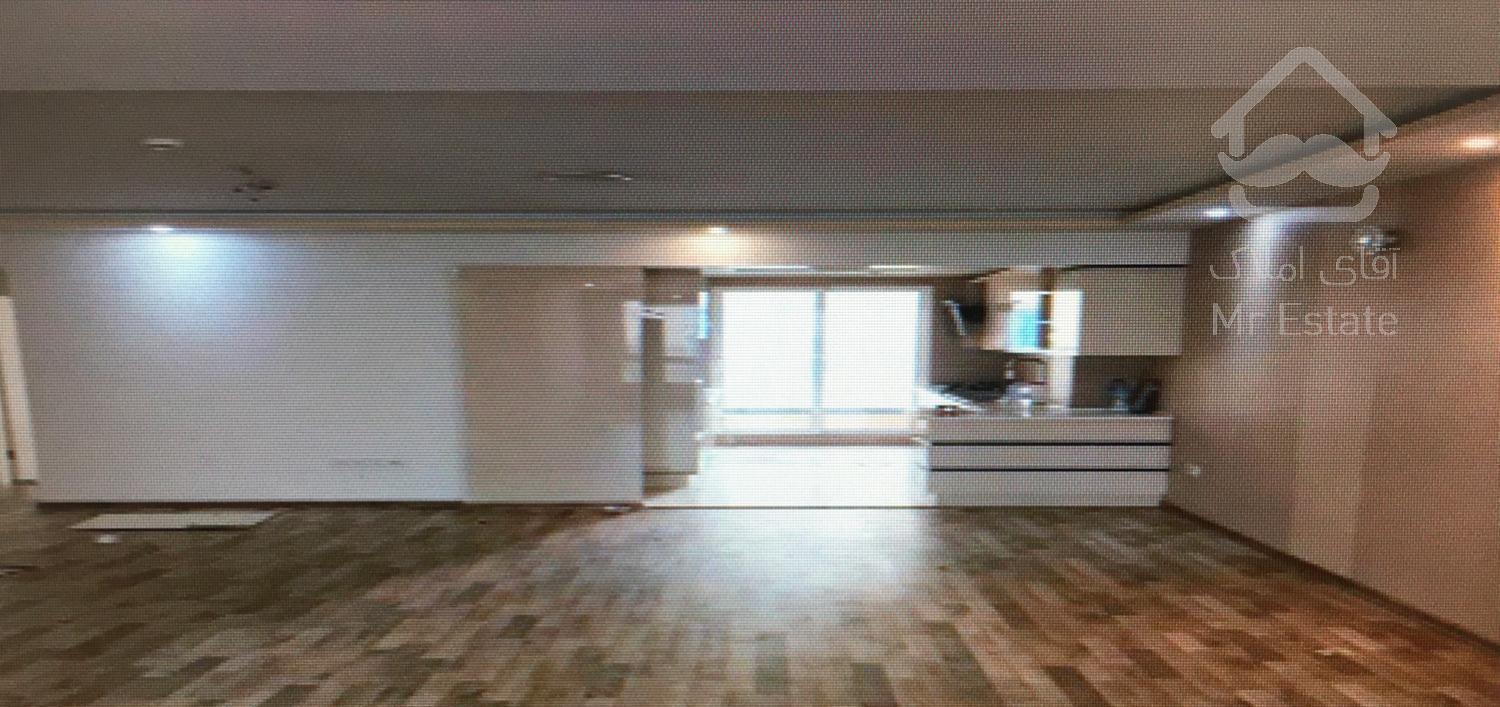 ١٠٠ متر/ دو خواب/نیاوران/حتی به مجرد