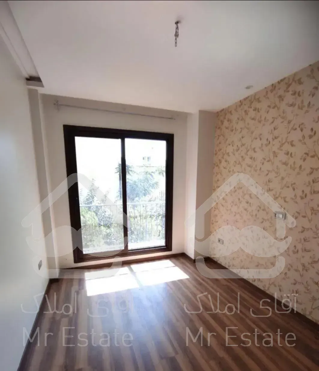 ونک شیراز شیخ بهایی ۱۱۰متر نوساز