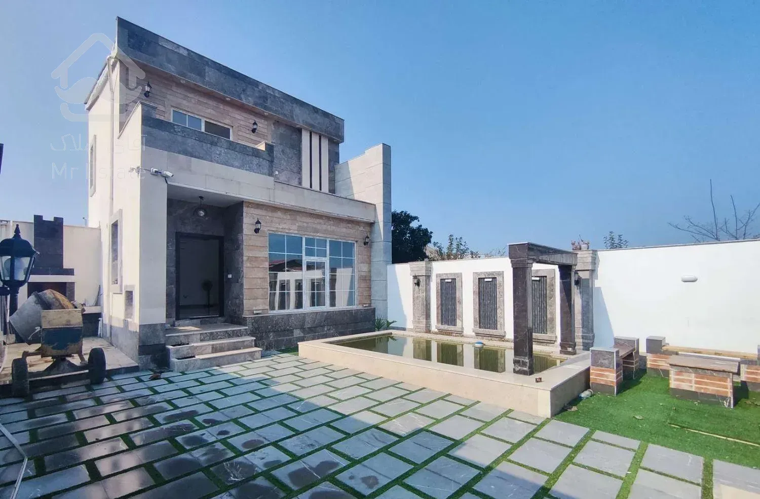 فروش خانه ویلایی ۱۳۰ متری ۲ خوابه در سعادت‌آباد