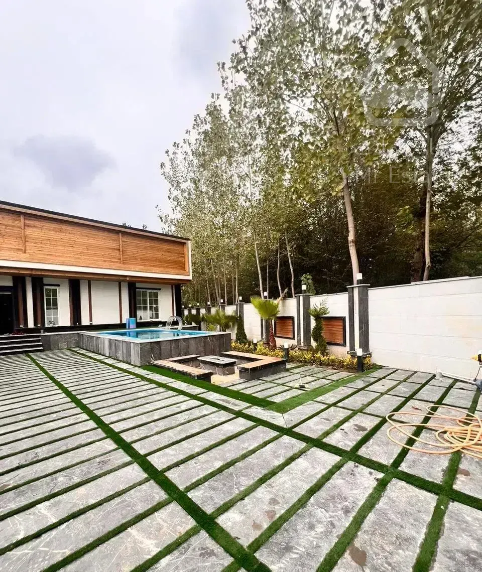 ویلایی زمین 500متر بنا 160سه خواب استخر فول