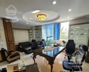 فروش اپارتمان 85 متری موقعیت اداری در فردوس