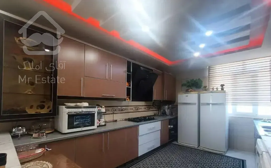 یک واحد اپارتمان ۱۵۰ متری سه خواب فول امکانات