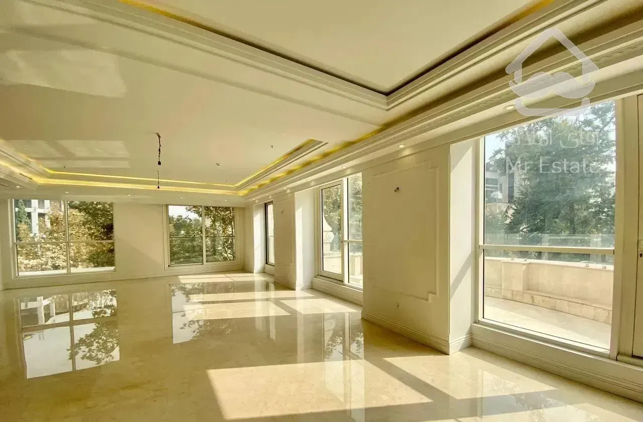 زعفرانیه ١٨٥ متر/پنجره قدی/خوش نقشه/فول