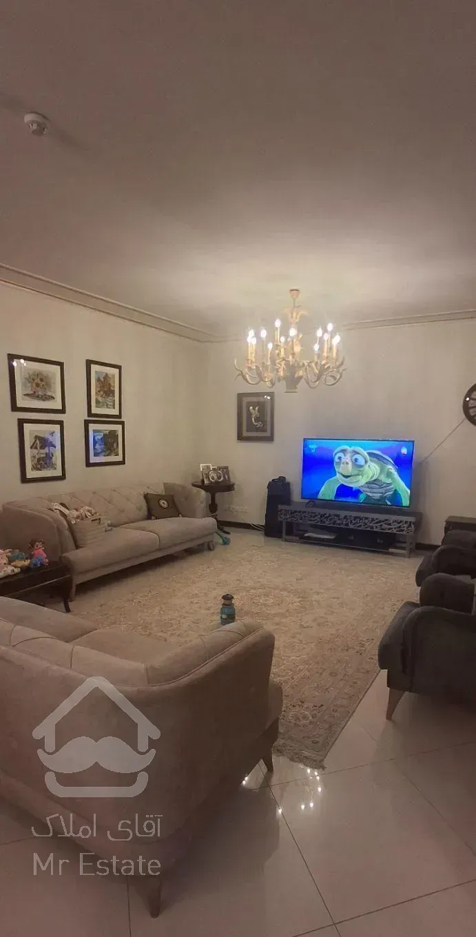 فروش آپارتمان ۲۶۰ متری ۴ خوابه