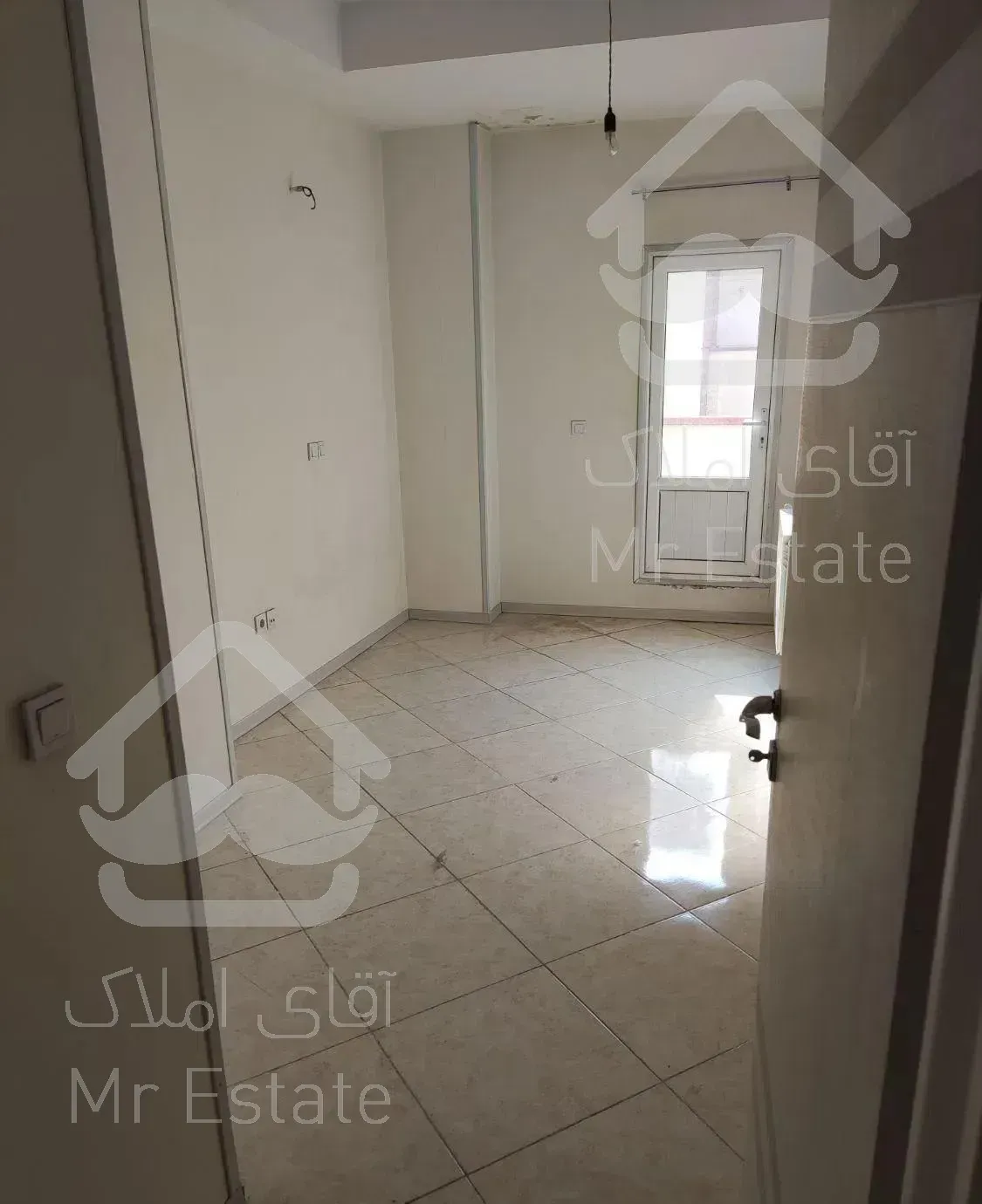 آپارتمان/ ۱۳۵ متری/سه خواب