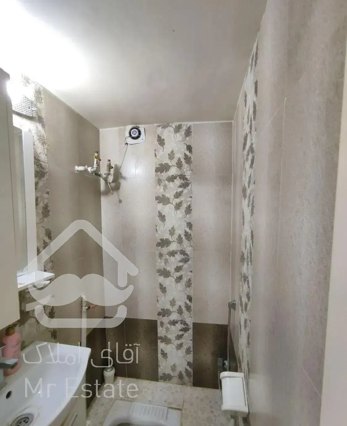 ۵۹ متر / پارکینگ  / مترو ابن سینا نیکنام غربی