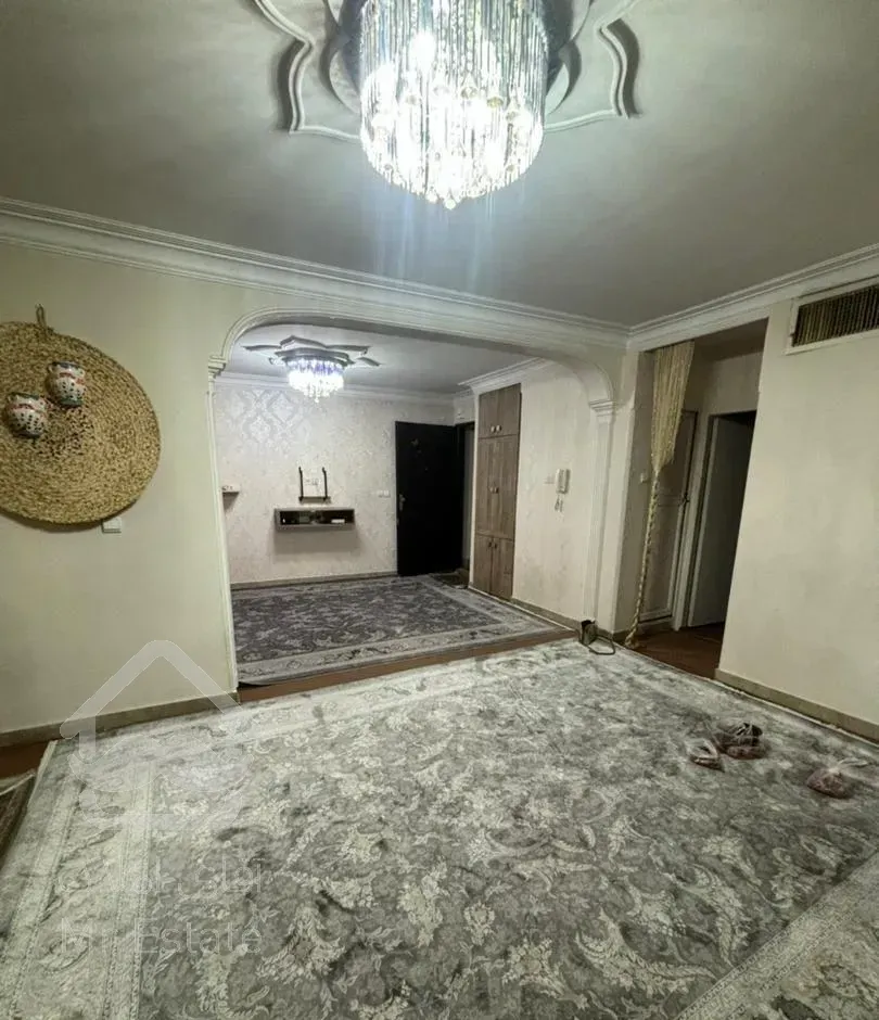 فروش آپارتمان ۷۵ متری ۱ خوابه طبقه ۲ در شمیران‌نو