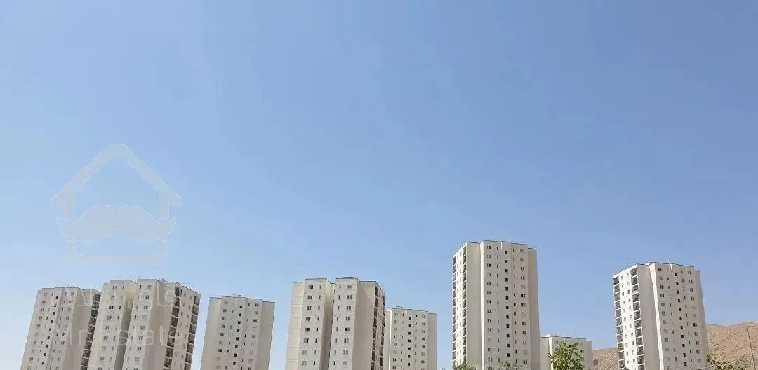 فروش آپارتمان ۸۷ متری ۲ خوابه در فاز ۱۱