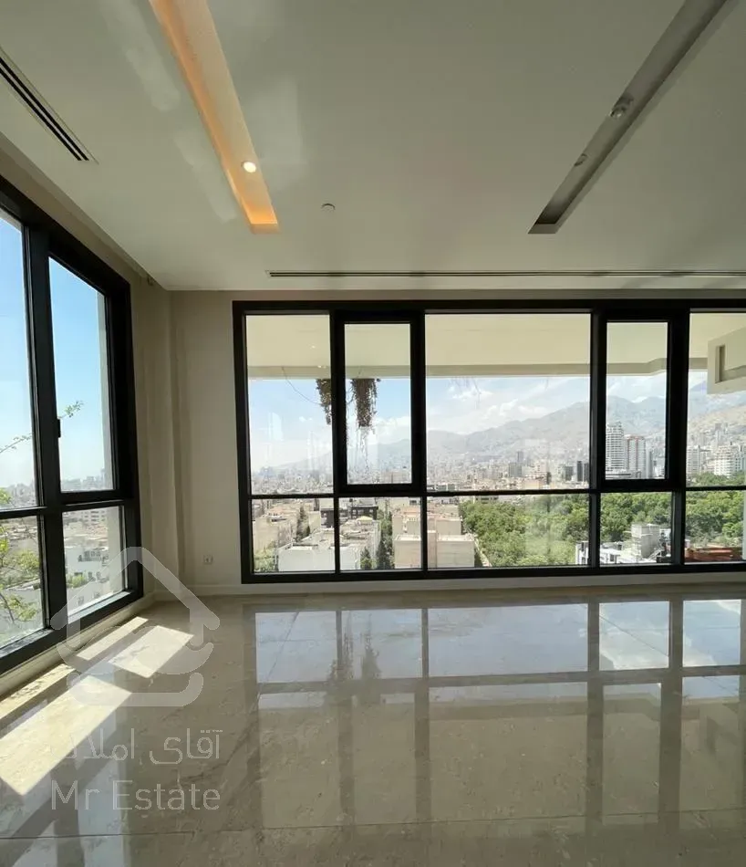 برج باغ تک واحدی با ویوو باغ سفارت