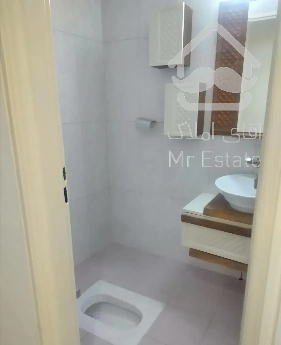 ۷۵متر نوساز برج مارینا شاهین شمالی شیک و تخلیه