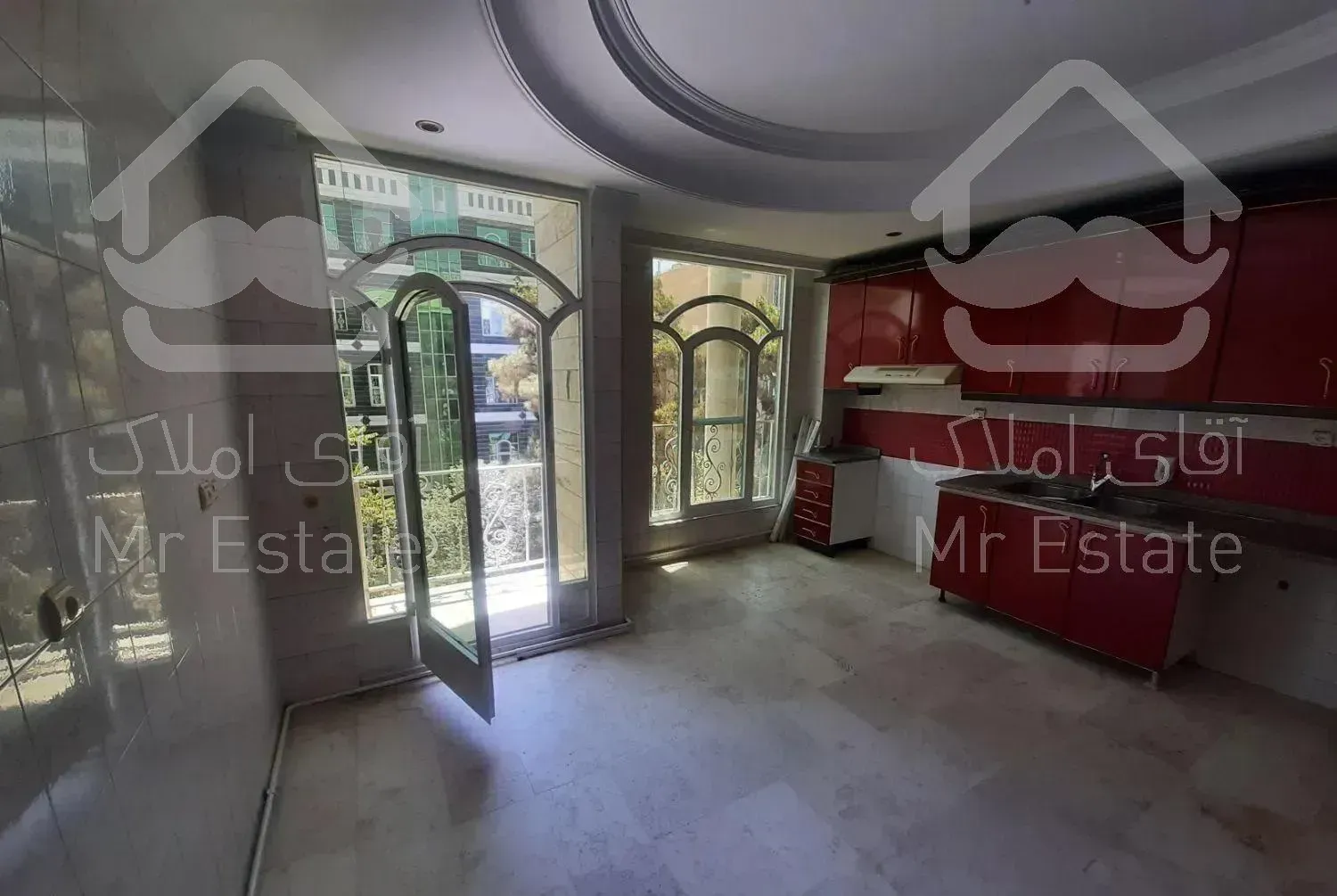 آپارتمان ۱۱۵ متری . دو خواب . نیلوفر ۱