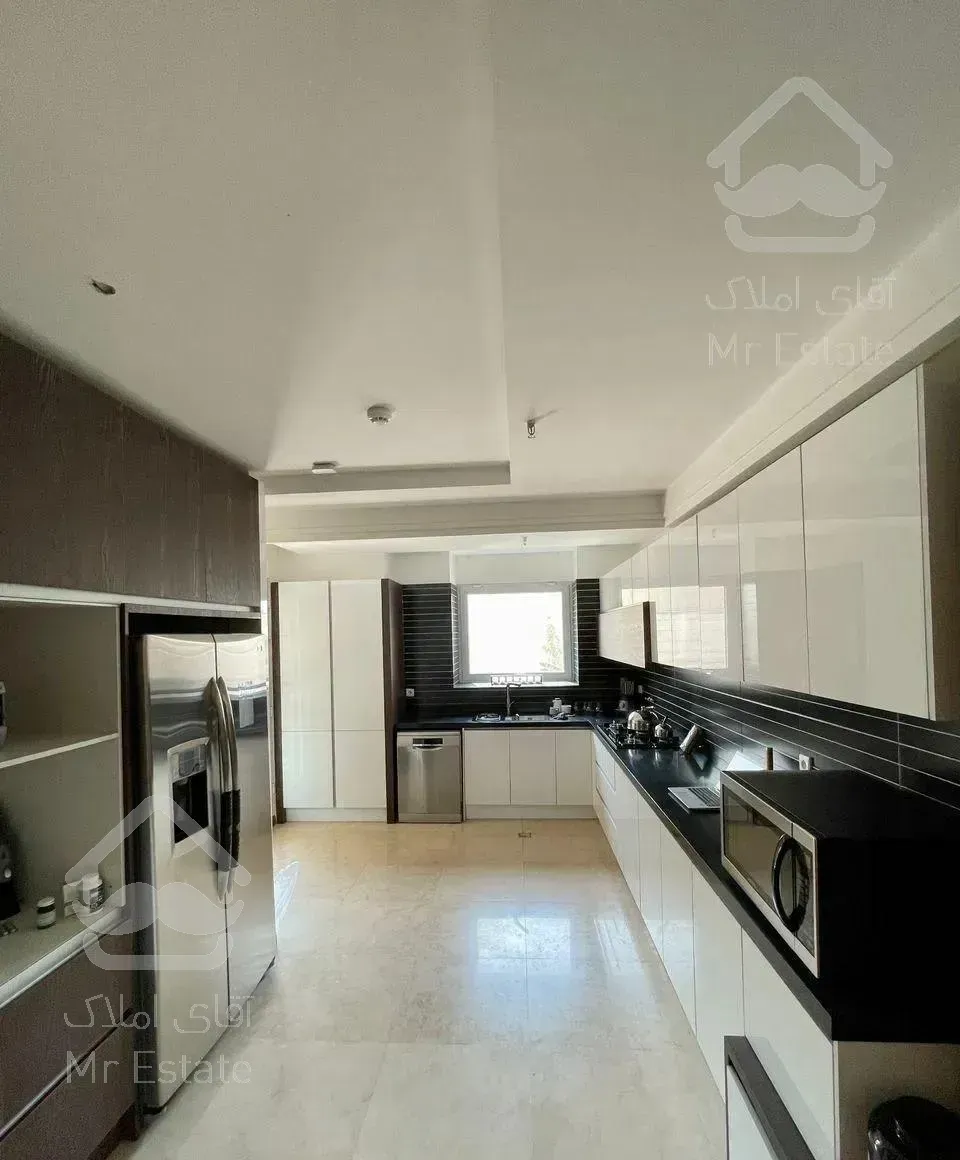 ۱۱۰ متری ۲ خواب/شیخ بهایی/سئول