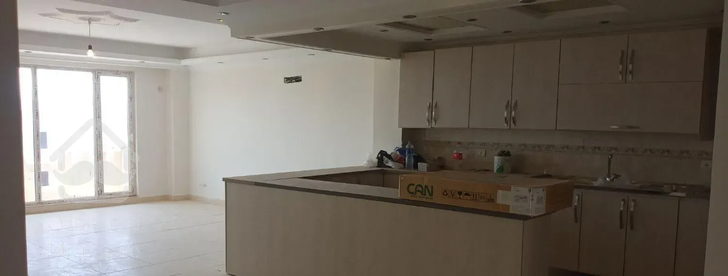 فروش آپارتمان ۸۴ متری ۲ خوابه طبقه ۳ در عرفان