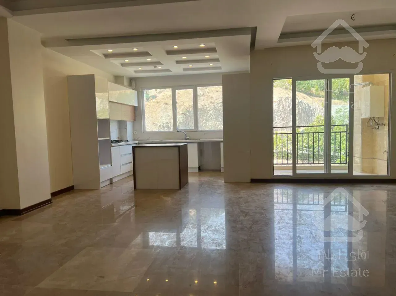 اجاره و رهن آپارتمان زعفرانیه 120  متر شیک