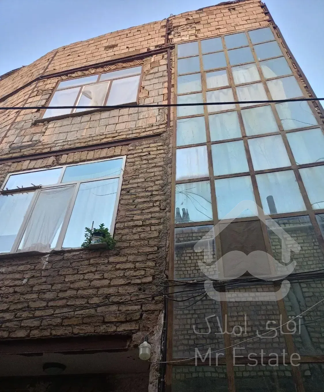 آپارتمان فروشی در منزل آباد