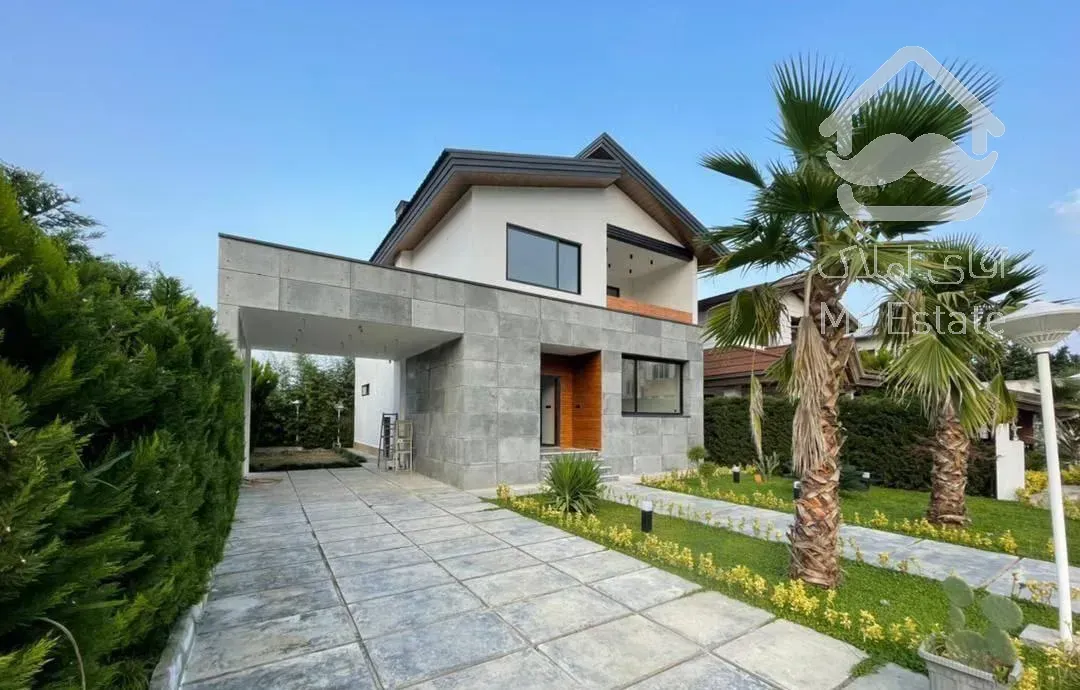 ویلا ۵۰۰متری استخر داخلی شهرک برند دل جنگل