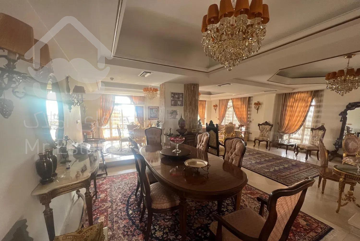 ۳۷۰ متر پنت هاوس فرمانیه ۱۷۰ مترتراس