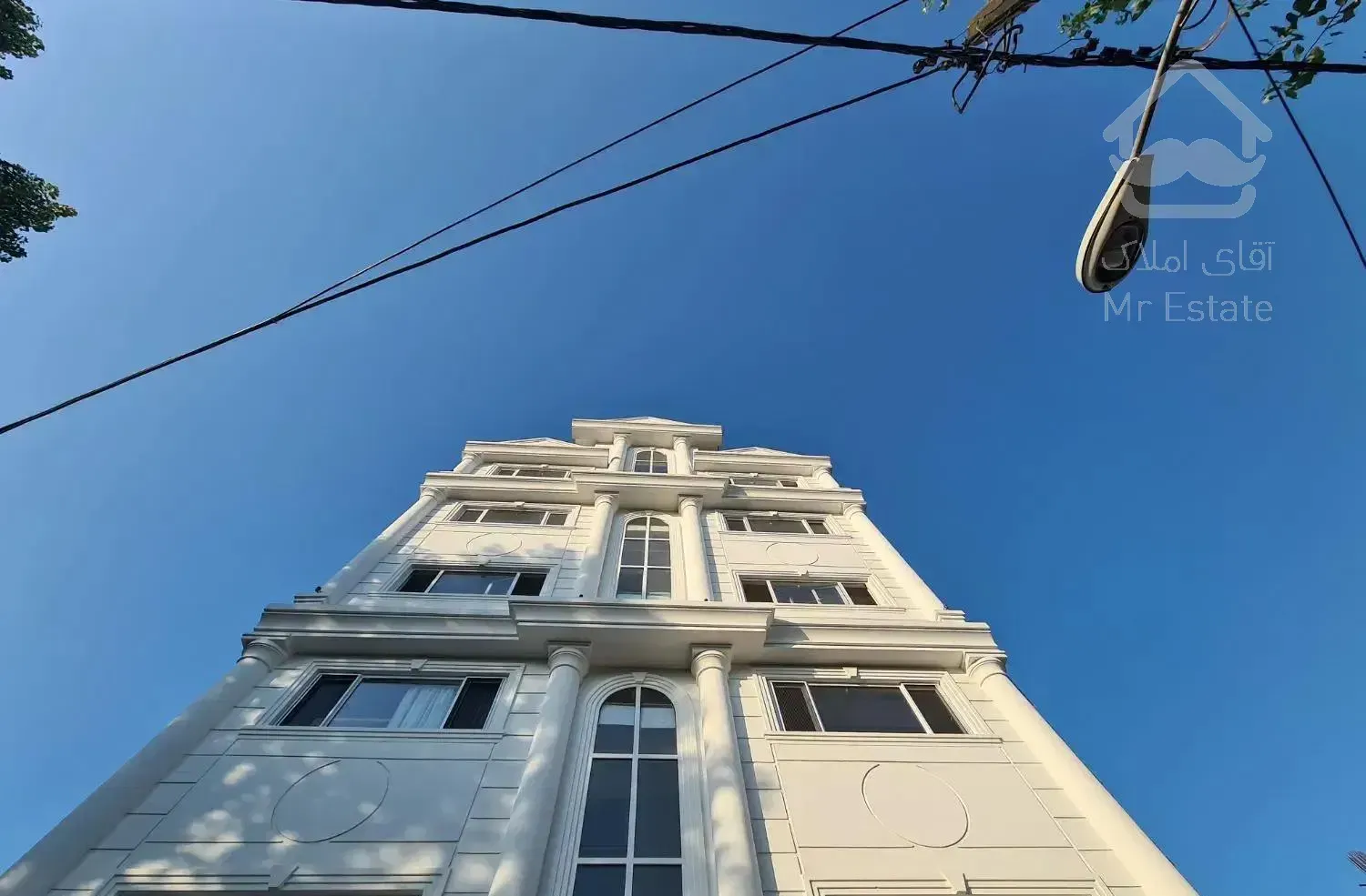 اپارتمان 100متری  بهترین فرعی بلوار شیرودی