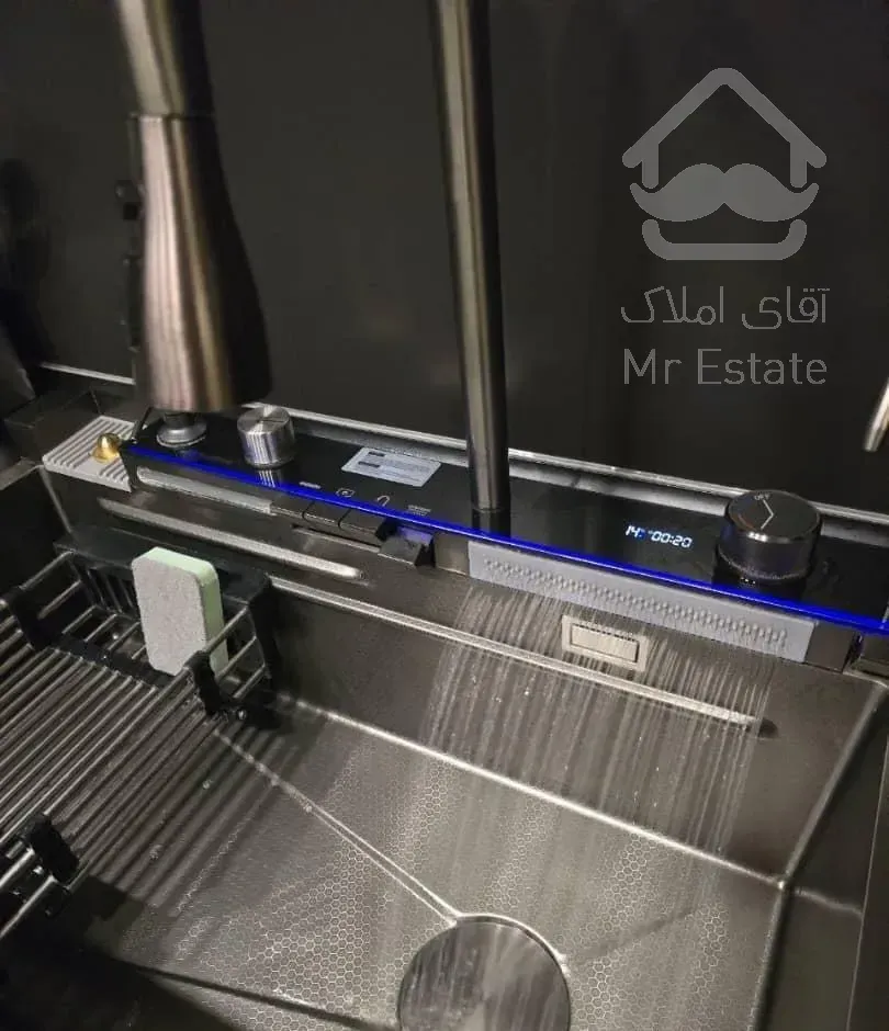 لاکچری ترین واحد شهرک رضویه مالک هستم