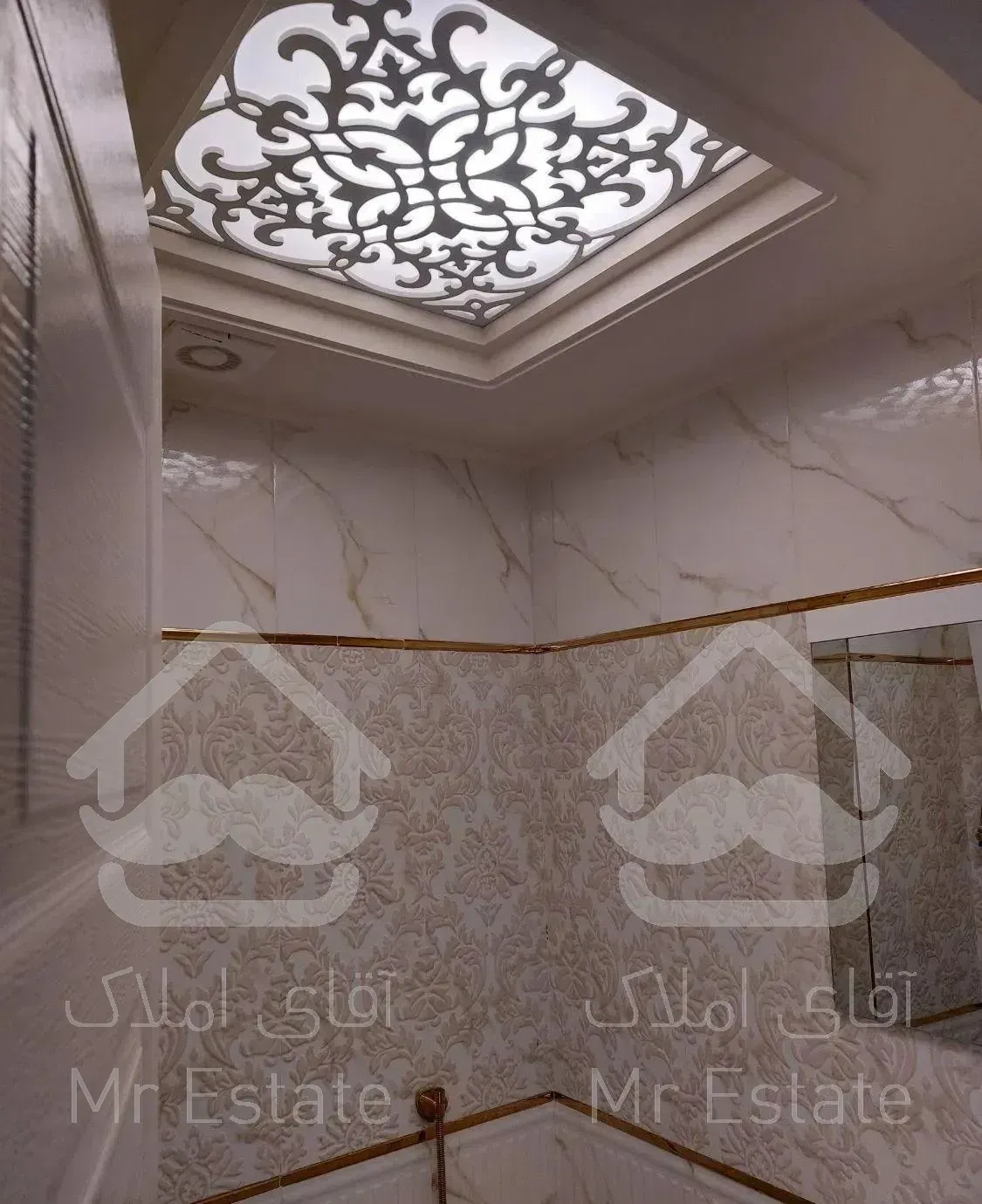 آپارتمان ۸۰ متری تک واحدی و نوساز و کلید نخورده.