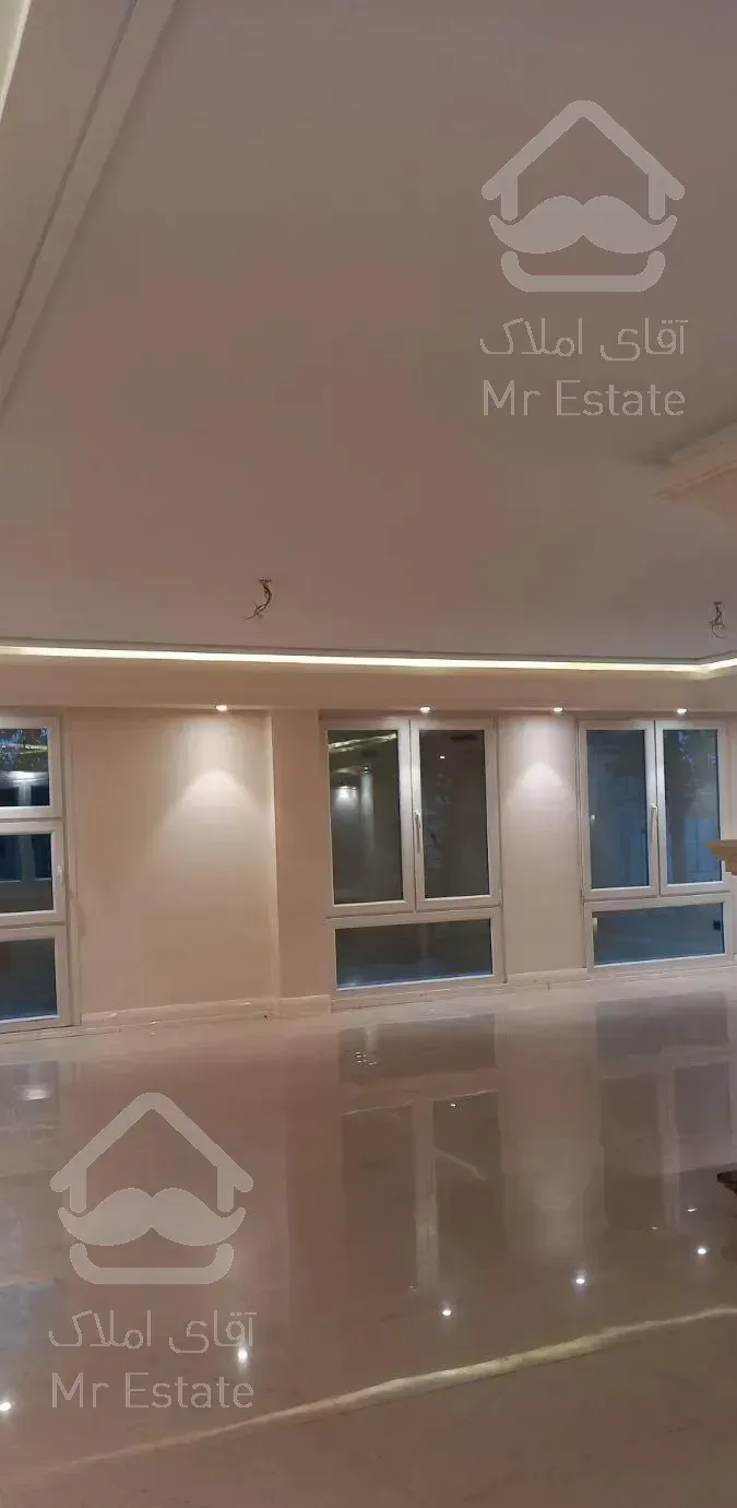 ۲۷۶متر ۴خواب سوییت با درب مجزا فول امکانات