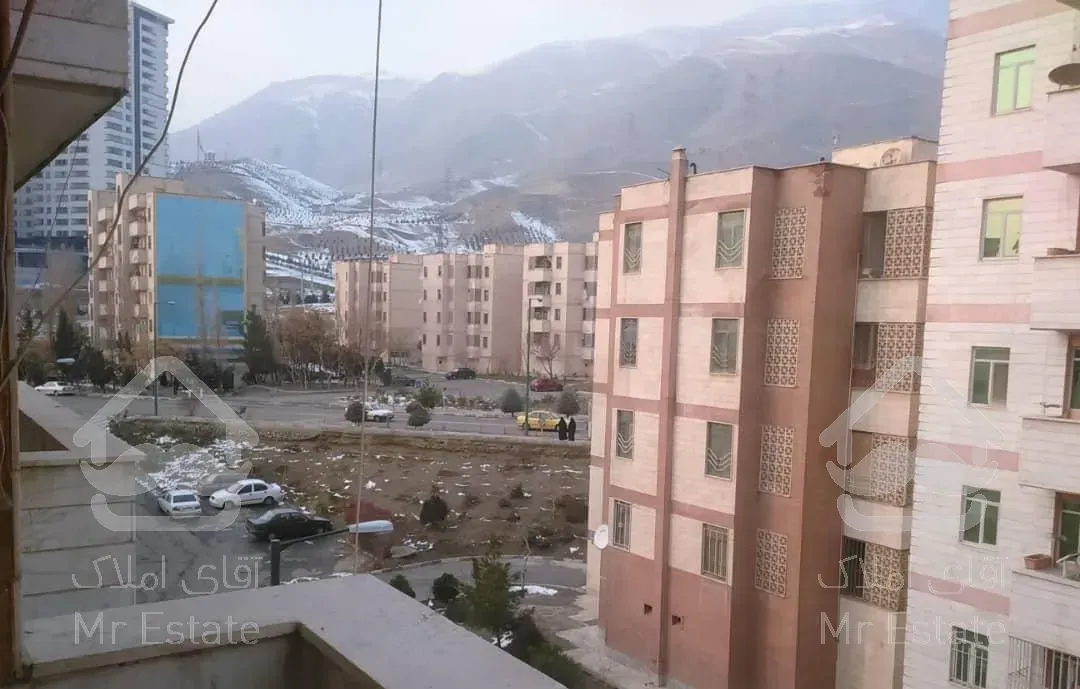 آپارتمان ۸۳ متر در شهرک شهید باقری