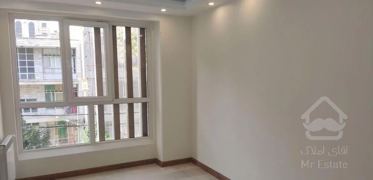 96 متر 2 خواب ، 15 ساله ، سالن پرده خور