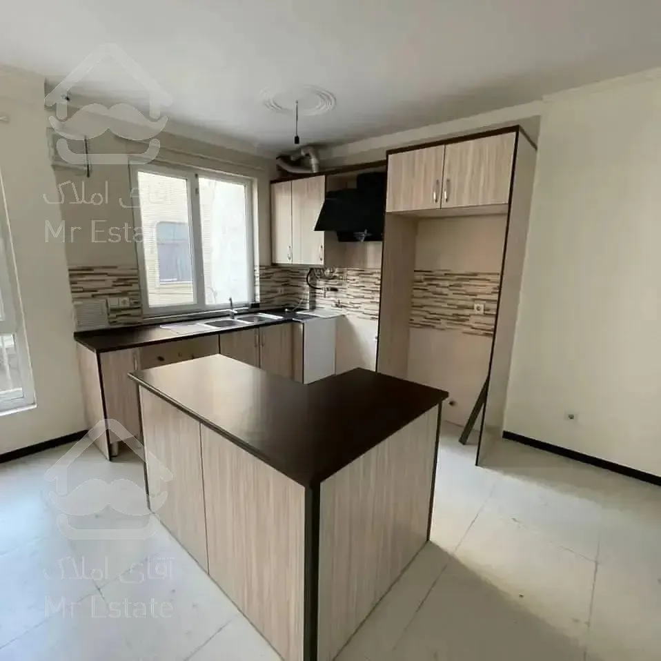 ۵۳متر در پونک...غرق نور...