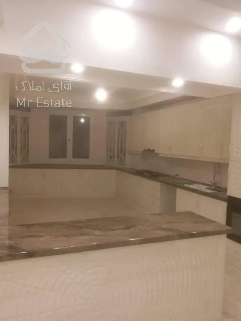 اجاره و رهن آپارتمان زعفرانیه 280  متر لوکس