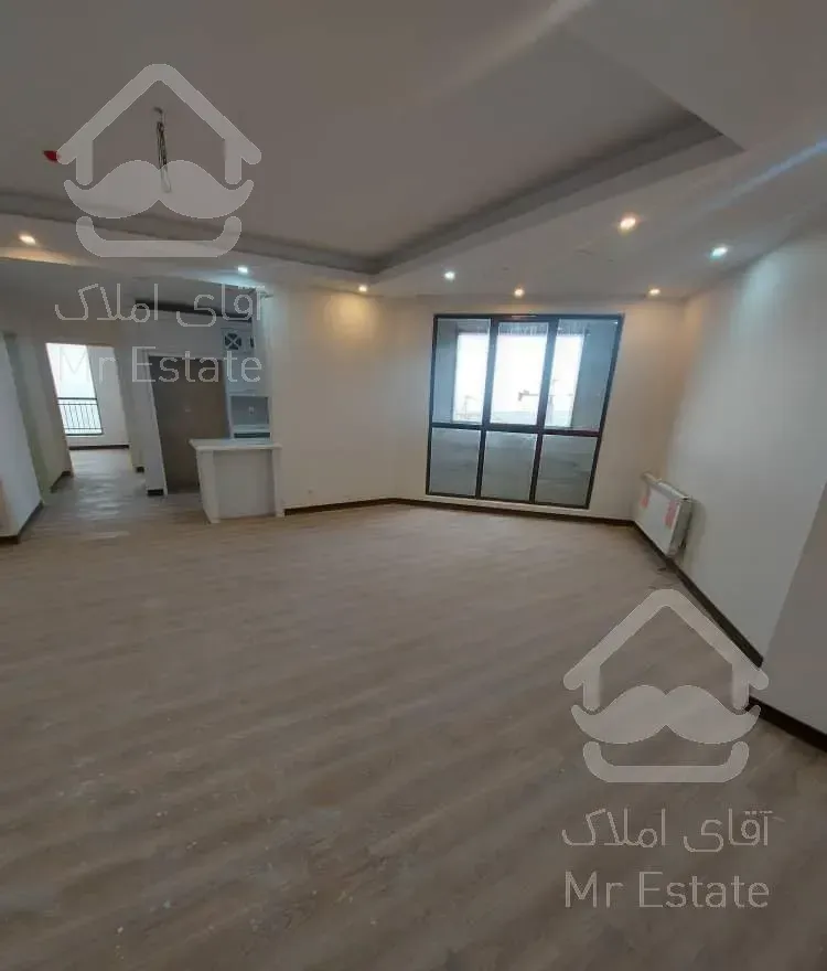 آپارتمان ١١٢ مترى طبقه ٢٩ نوساز