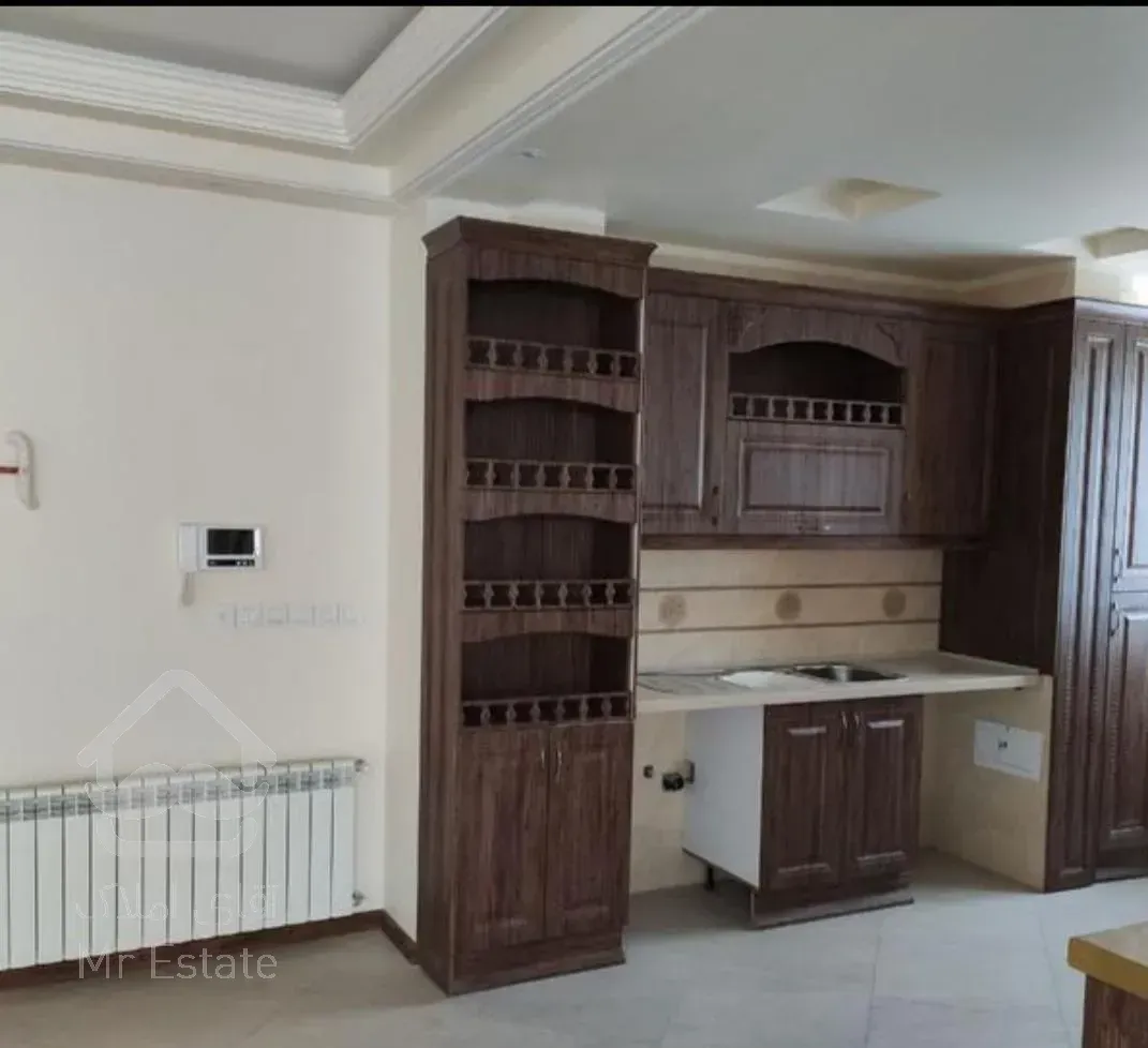 آپارتمان ۱۴۷ متری تک واحدی نوساز کلید نخورده