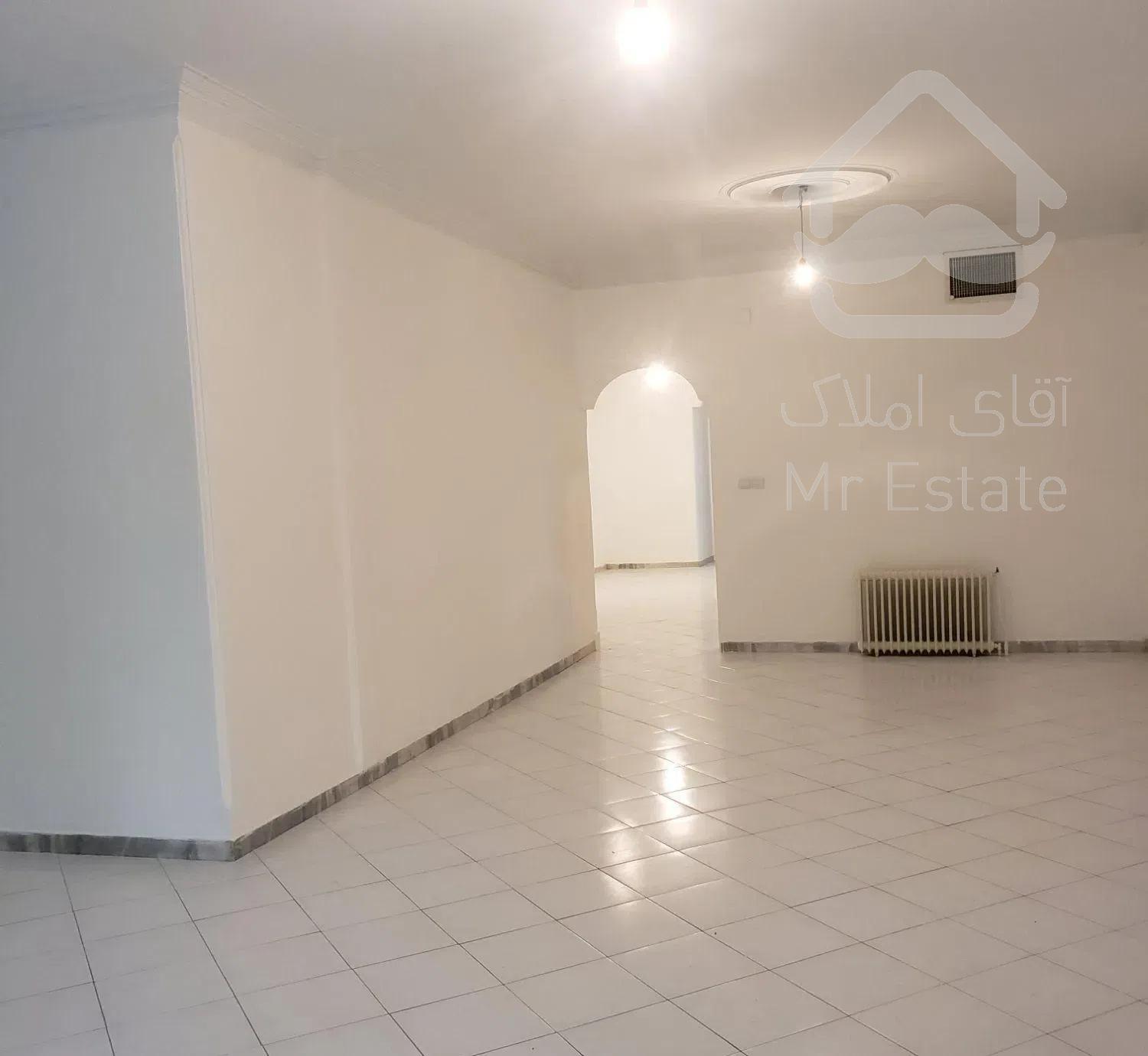 اندرزگو/ ۱۵۰ متر/ دو خواب