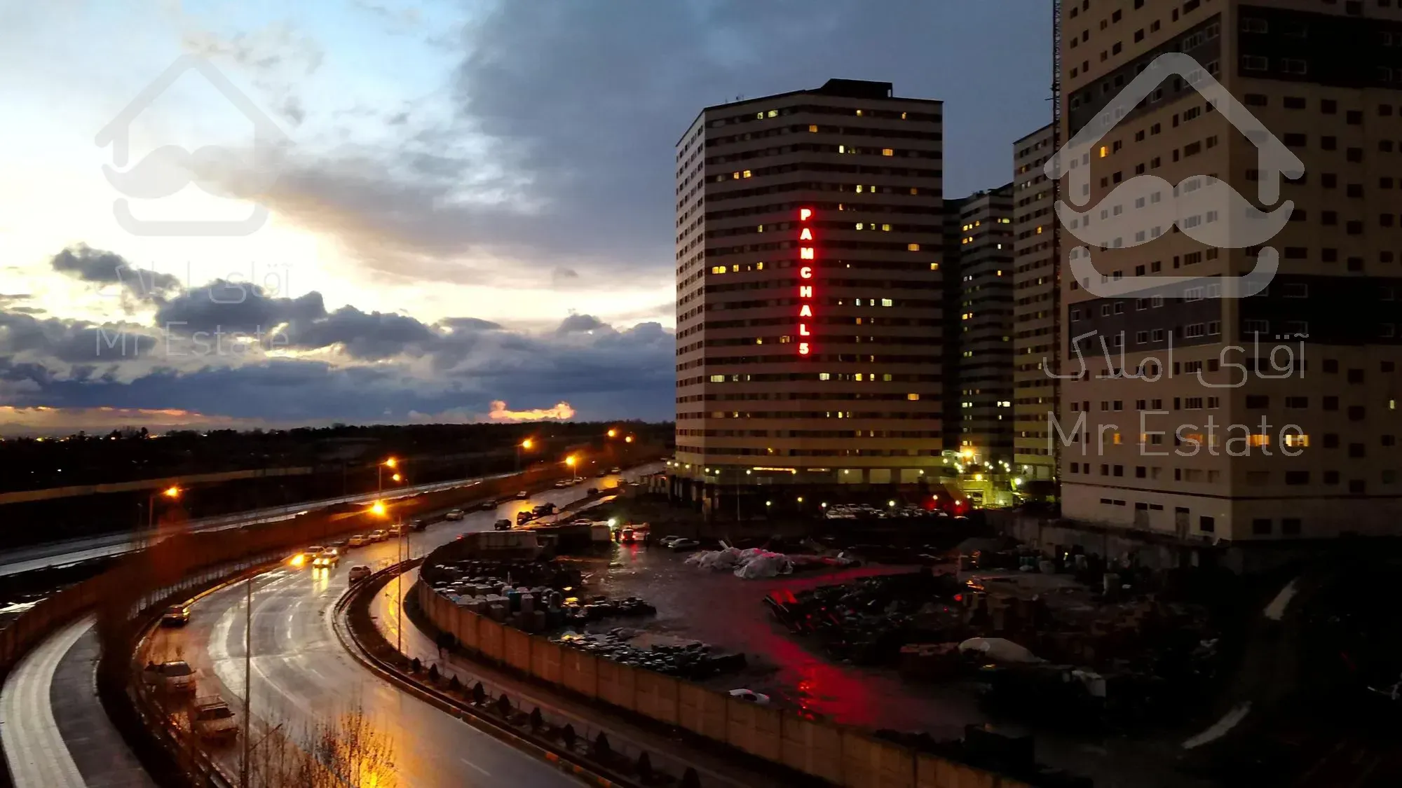 ۸۷ متر دو خواب / طبقه بالا برج ارکیده/ دریاچه چیتگر