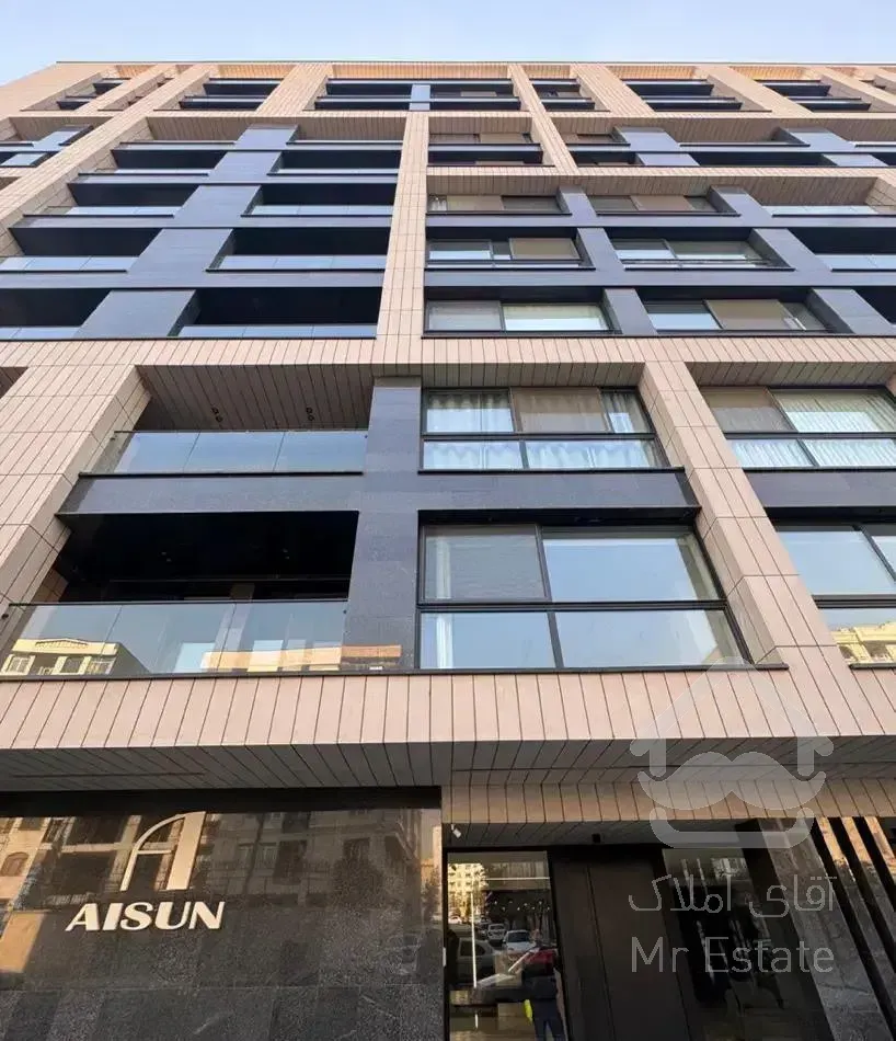 ۹۳ الی ۱۸۳ متر در برج مجلل آیسان