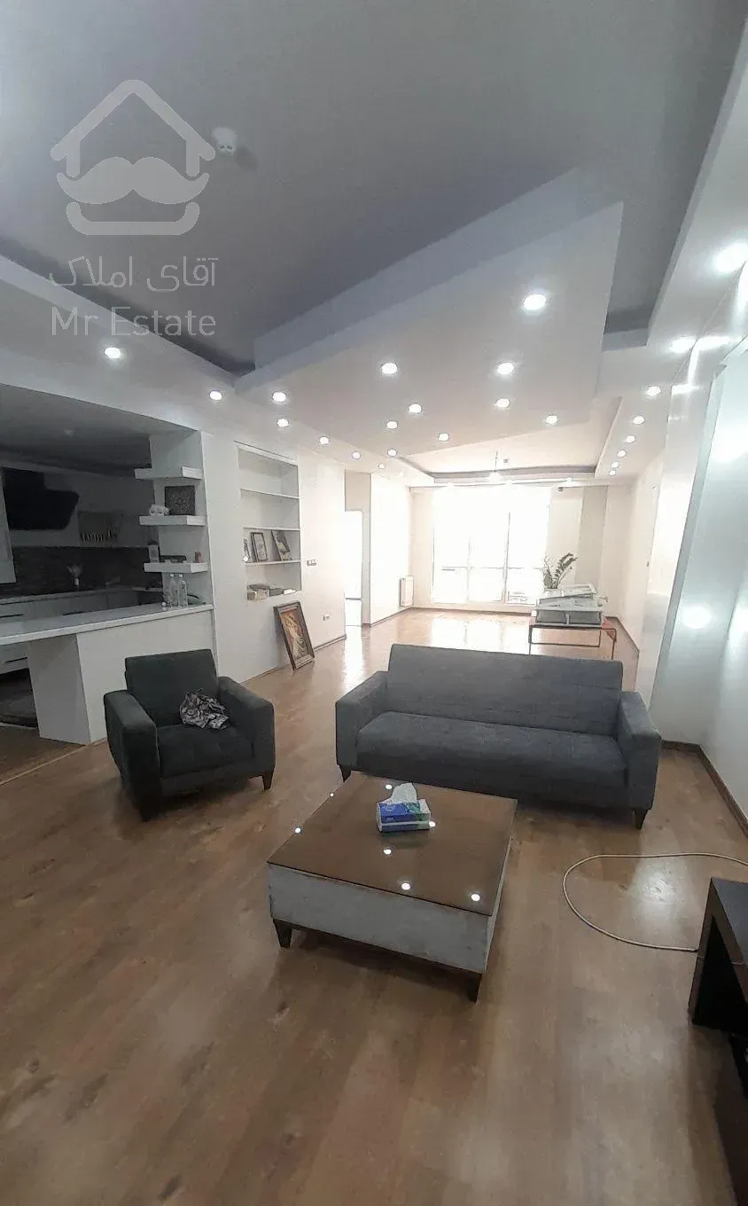 آپارتمان ۱۵۳ متری با ۲ پارکینگ سندی در منظریه